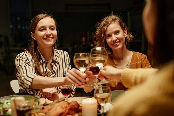 Les accessoires du vin : Leur importance et leur diversité