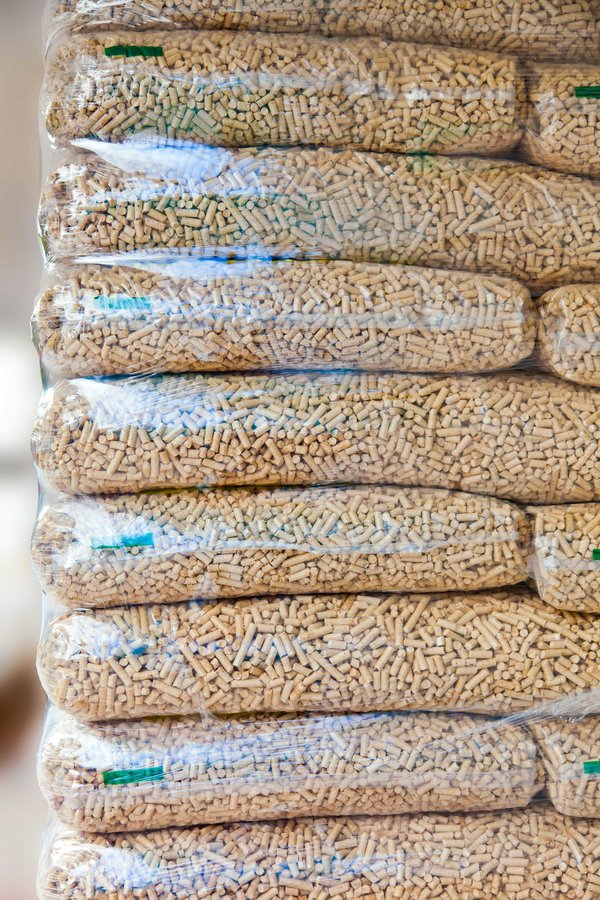 Bons plans pellets : que savoir avant de les utiliser comme source de chauffage ?